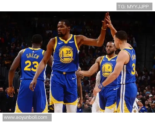 同曦与辽宁精彩对决回放分析赛场亮点与战术解析