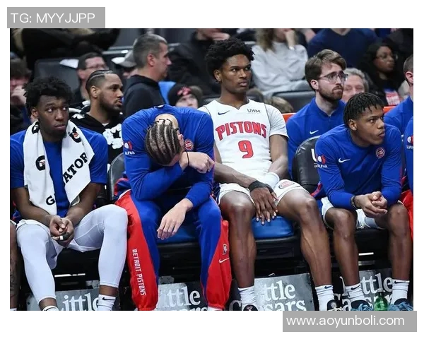 活塞惨遭28连败创历史新低主帅辞职球员泪流满面难掩失落