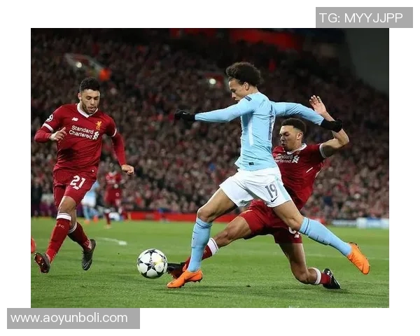 英超巅峰对决曼城与利物浦激战正酣谁能笑到最后