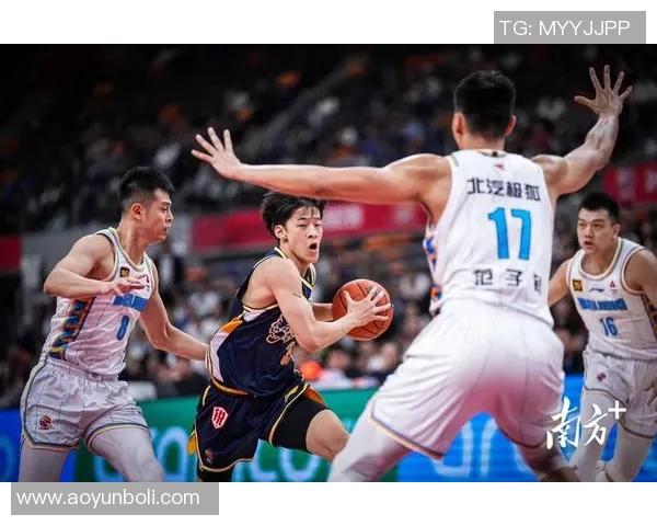 2017年CBA季后赛广东队对阵青岛队精彩回顾与赛后分析